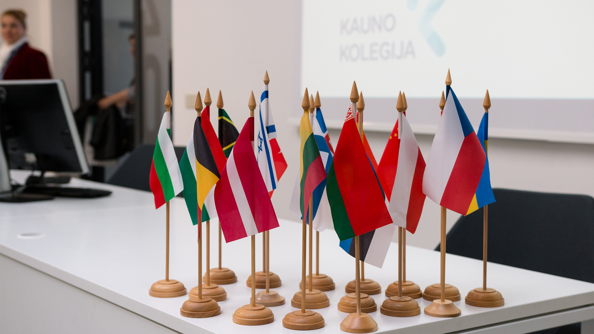 tarpt.-verslas-spec.